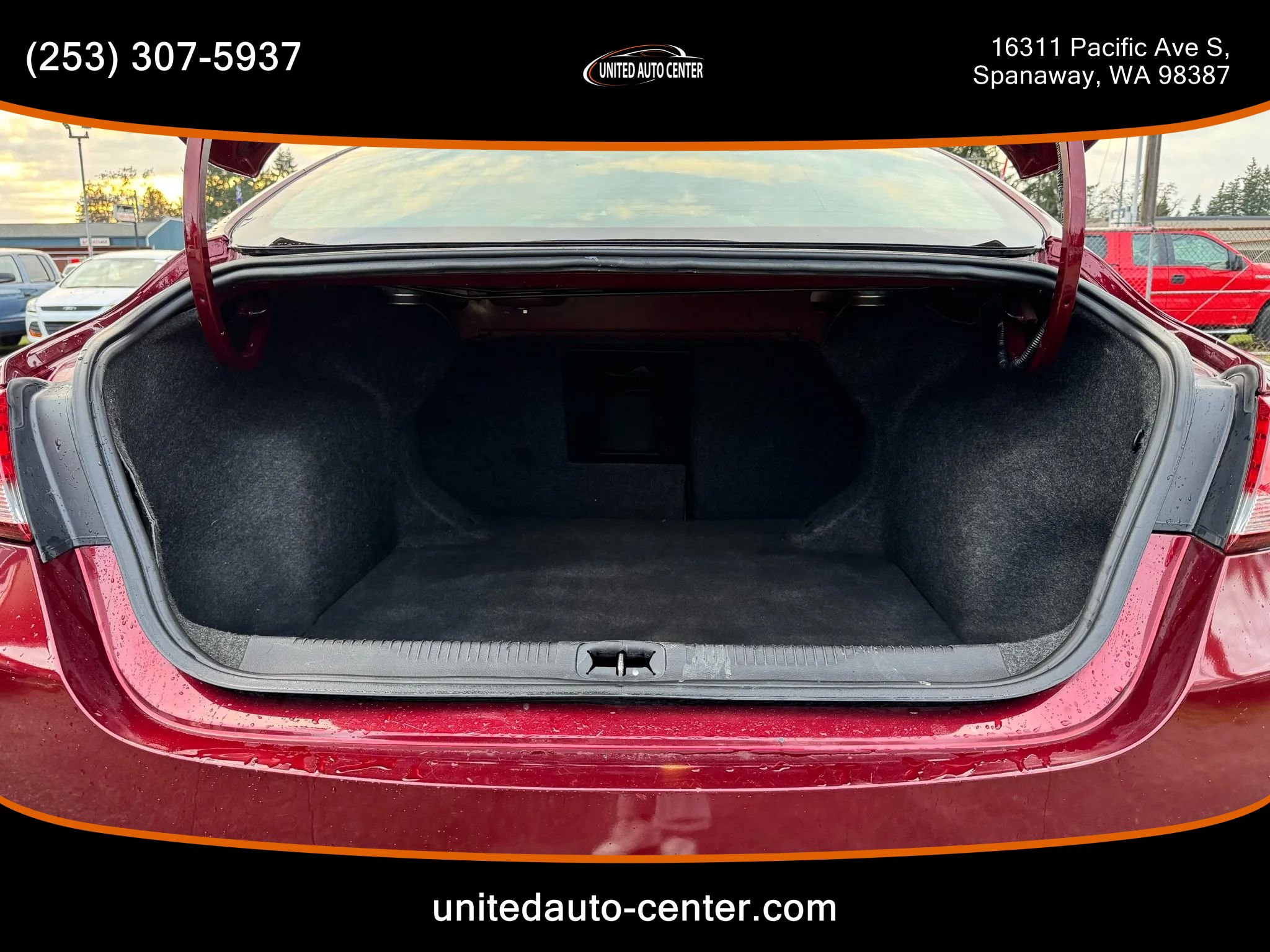 Used 2015 Chrysler 200 Limited image 14