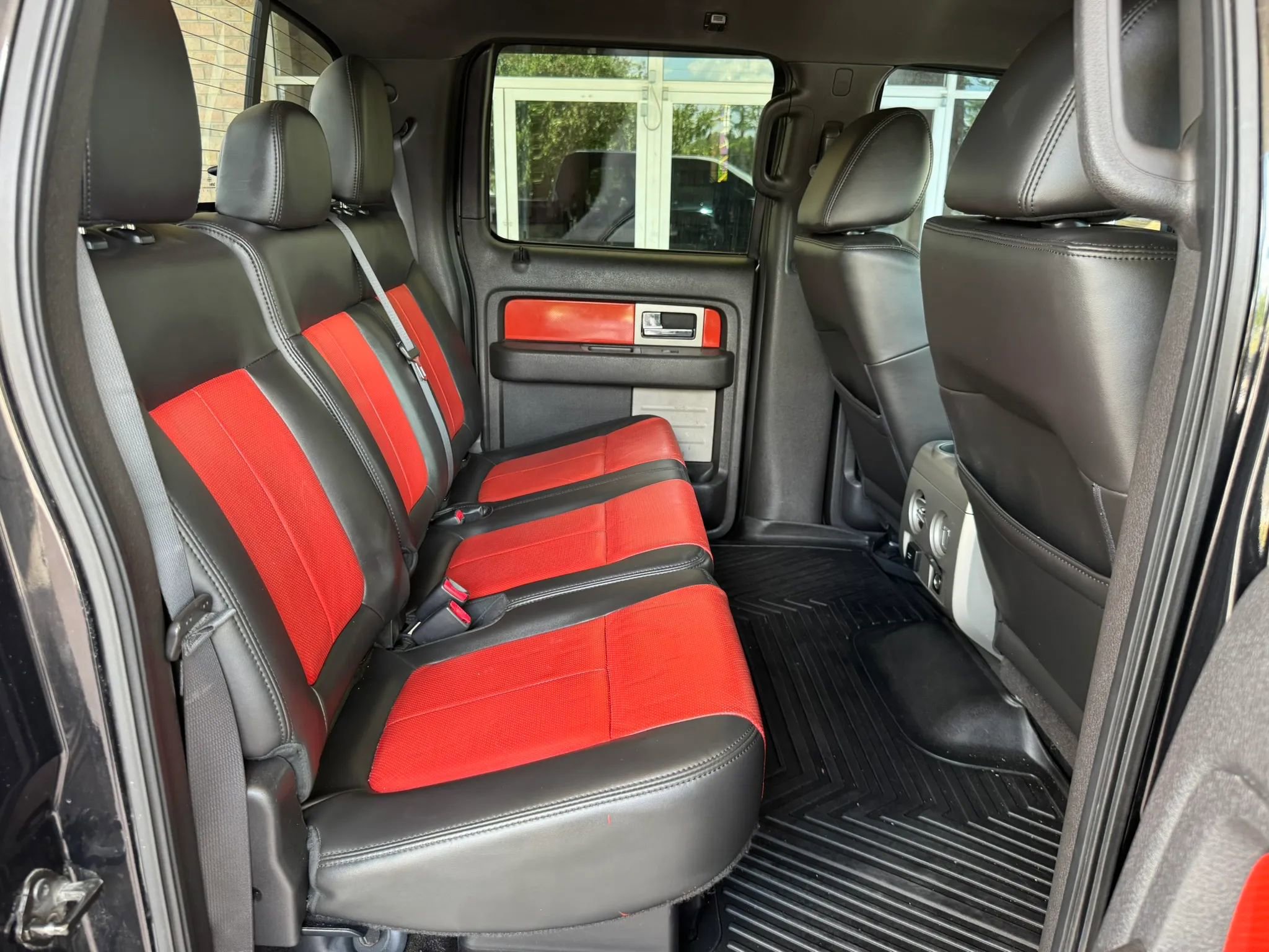 Used 2011 Ford F150 Raptor w/ Raptor Luxury Pkg AWD/4WD image 20