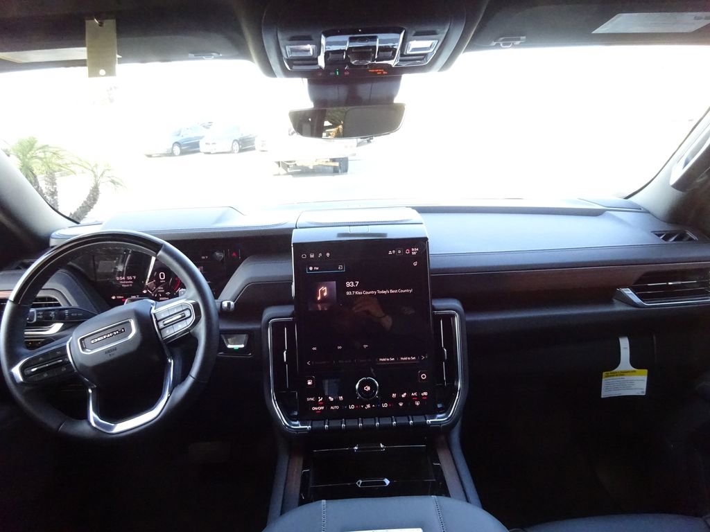 Certified 2026 GMC Yukon Denali w/ Denali Reserve Package image 28