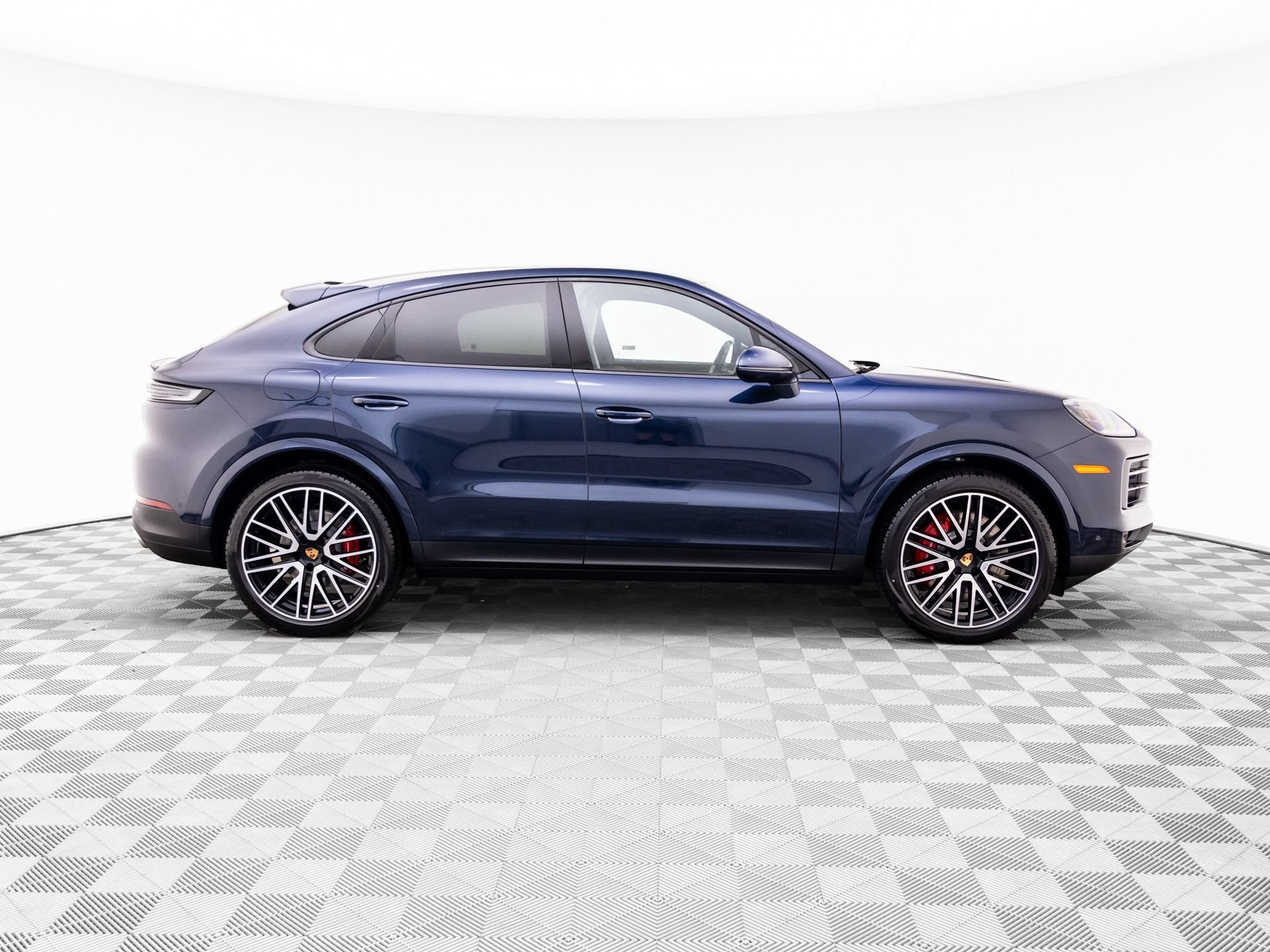 New 2026 Porsche Cayenne S AWD/4WD image 7