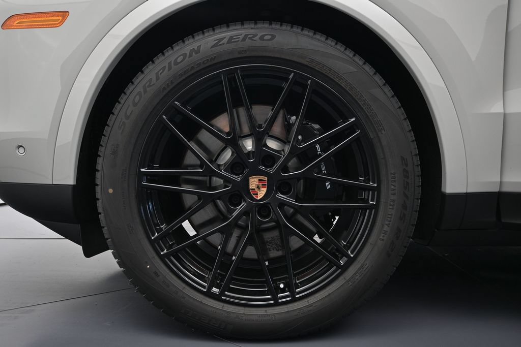 New 2026 Porsche Cayenne S AWD/4WD image 39