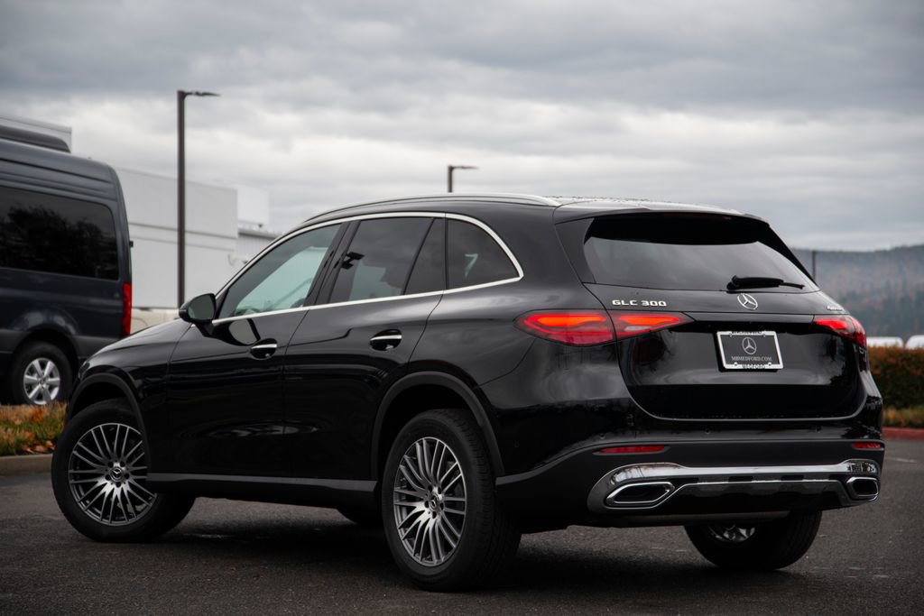 New 2026 Mercedes-Benz GLC 300 4MATIC image 7
