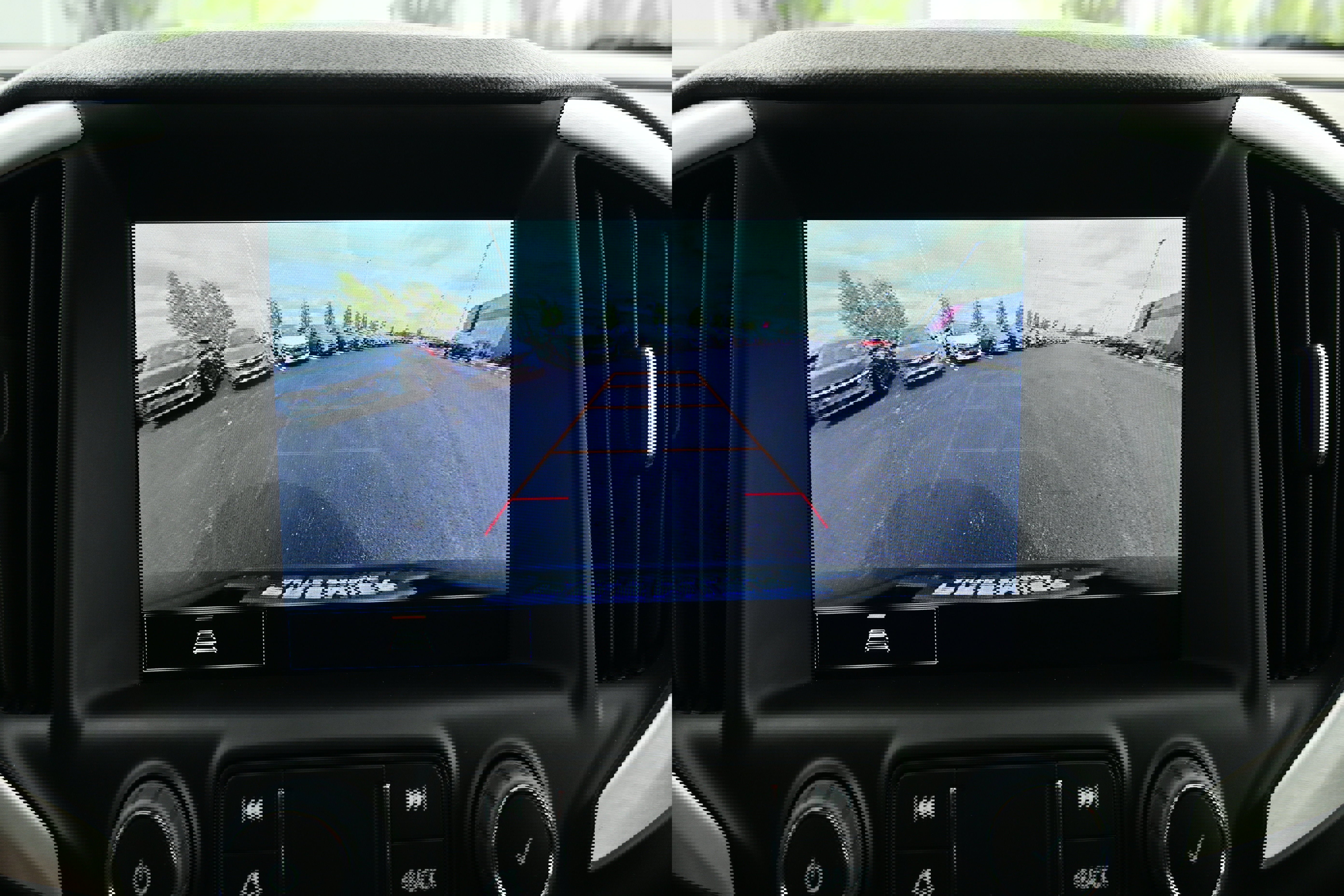 Used 2023 GMC Terrain SLE w/ Driver Convenience Package image 27