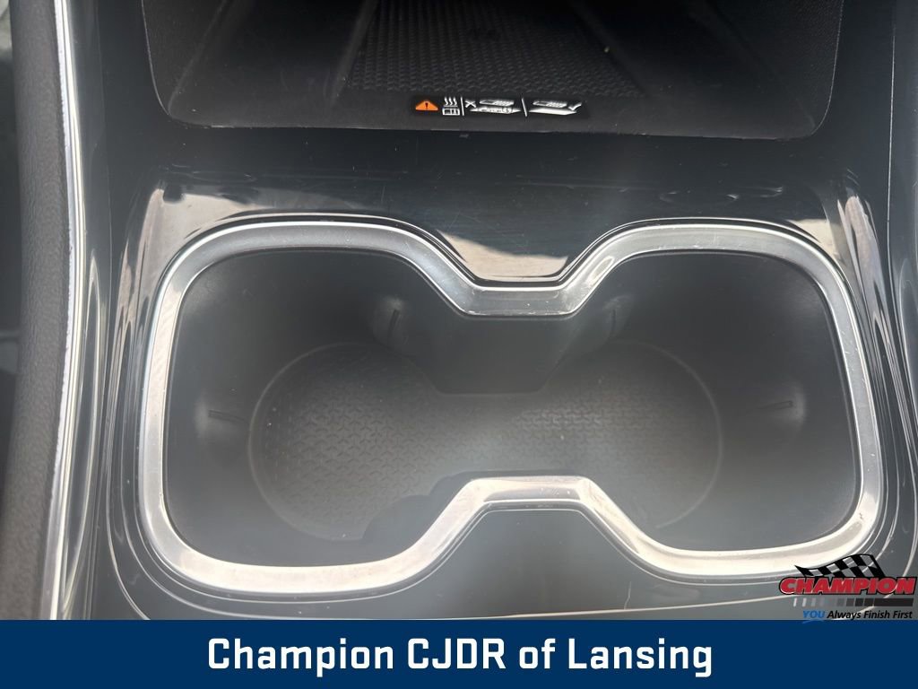 Used 2024 Chevrolet Traverse LT image 37