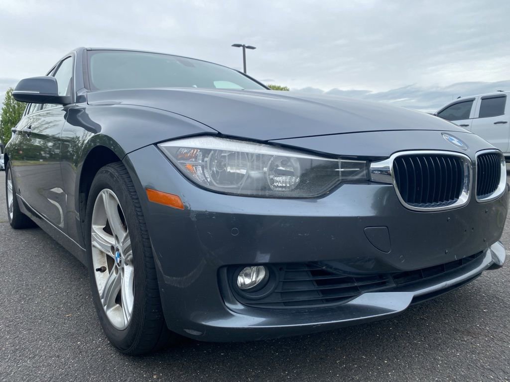 Used 2015 BMW 328i xDrive Sedan AWD/4WD image 1