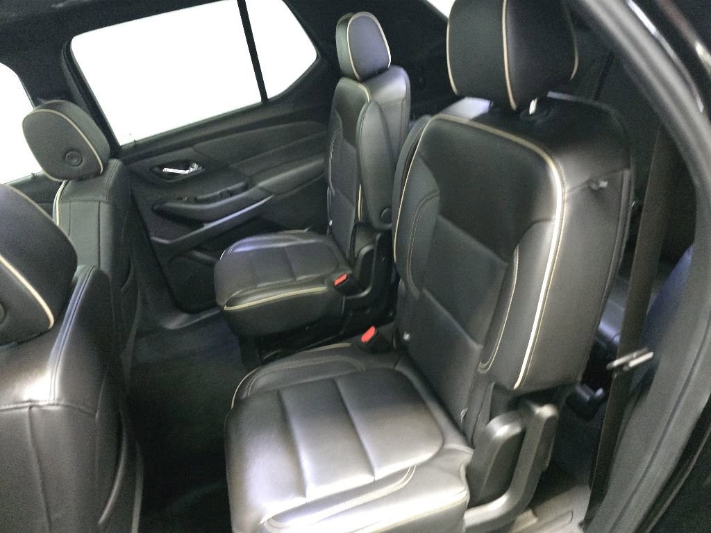 Used 2023 Chevrolet Traverse Premier AWD/4WD image 34