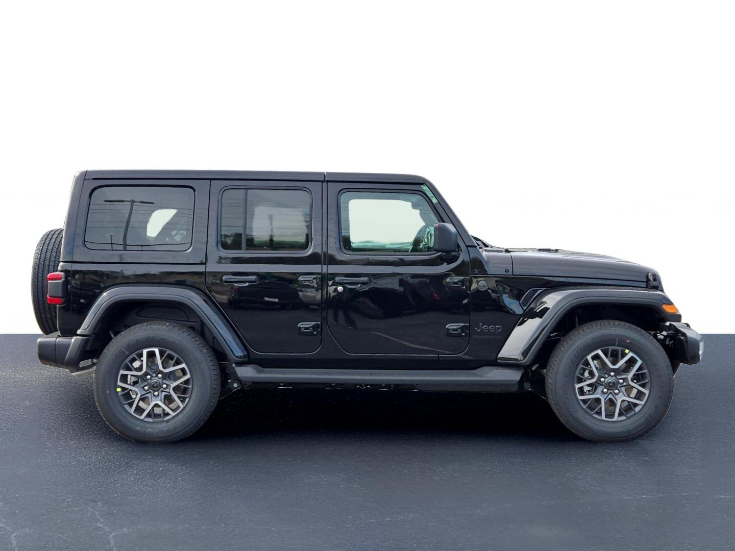 New 2026 Jeep Wrangler Unlimited Sahara AWD/4WD image 6