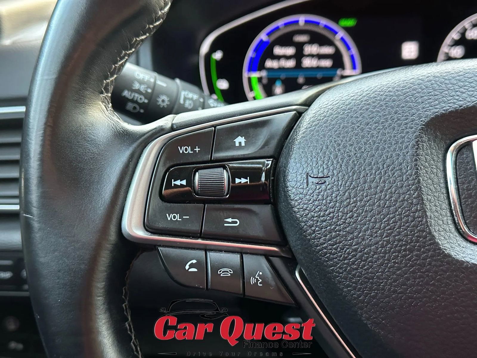 Used 2018 Honda Accord Touring image 28