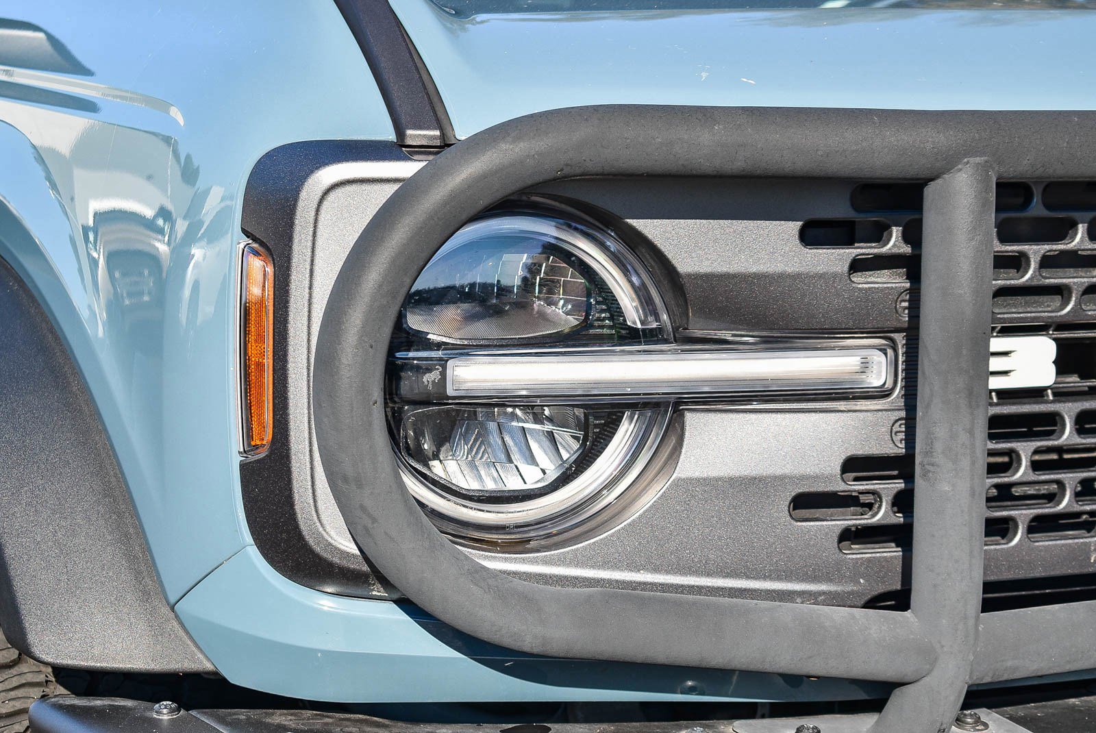 Used 2022 Ford Bronco Badlands image 8