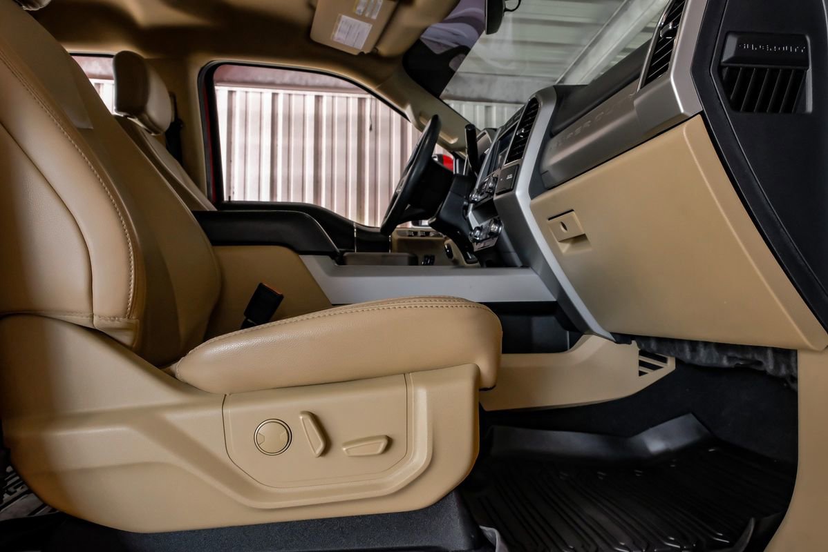 Used 2020 Ford F250 Lariat w/ Lariat Ultimate Package image 31