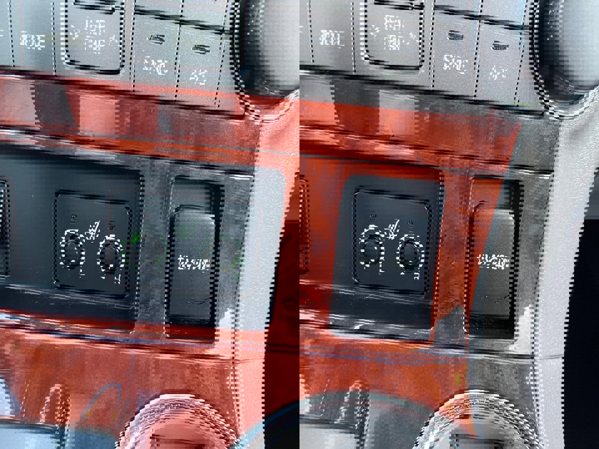 Used 2012 Toyota Highlander Limited image 23