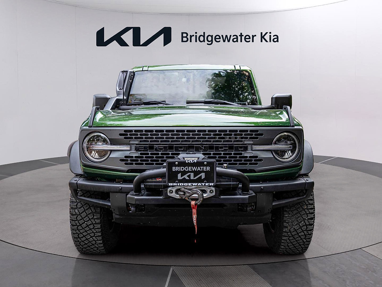 Used 2024 Ford Bronco Everglades image 2