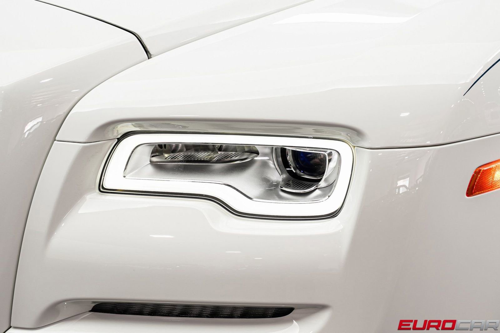 Used 2016 Rolls-Royce Dawn image 13