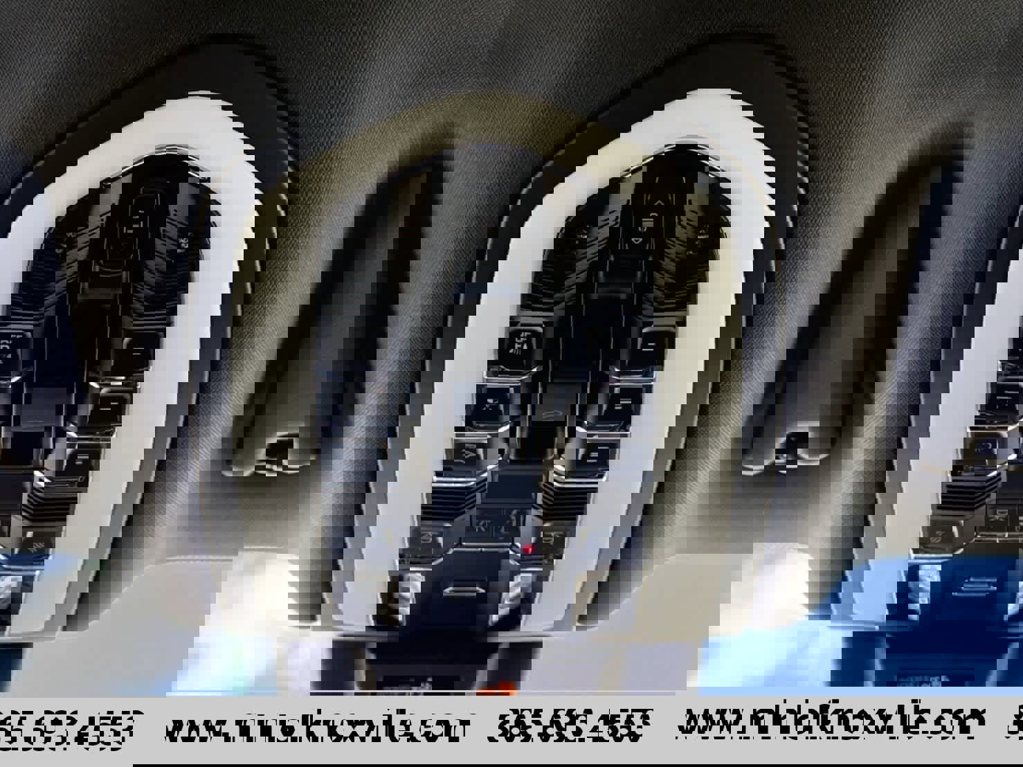 Used 2024 Porsche Macan image 19