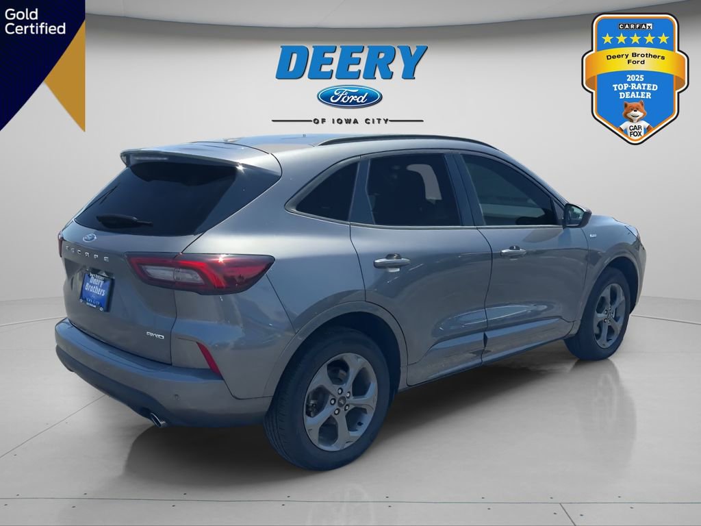 Certified 2024 Ford Escape ST-Line w/ Tech Pack #1 AWD/4WD image 7