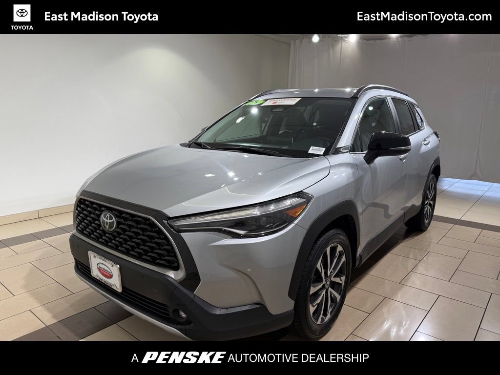 Certified 2025 Toyota Corolla Cross XLE