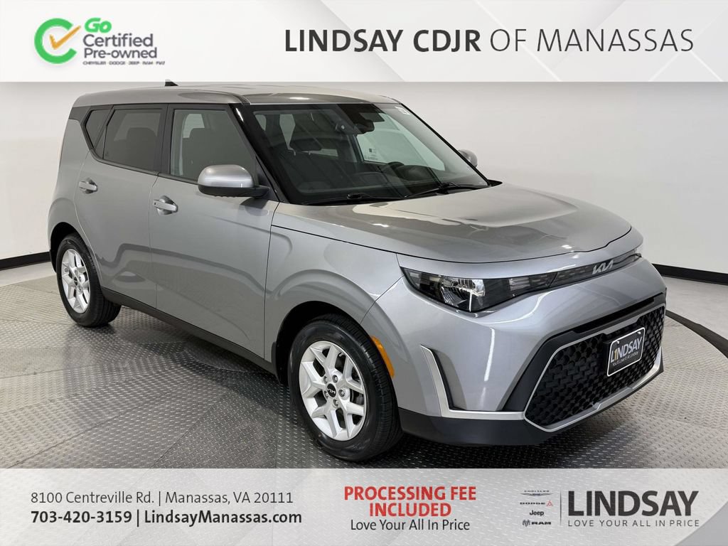Used 2023 Kia Soul S FWD video 1