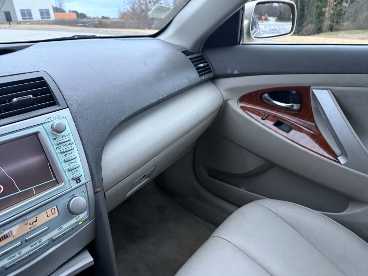 Used 2009 Toyota Camry XLE image 15