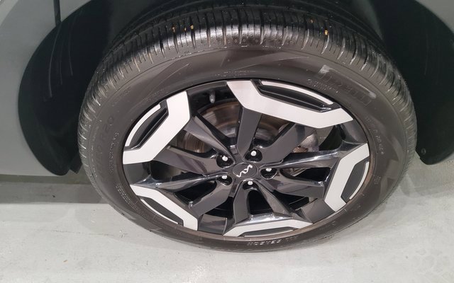 Used 2024 Kia Telluride S w/ S Sunroof Package image 37