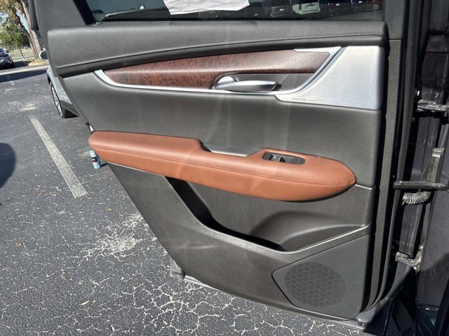 Certified 2023 Cadillac XT5 Premium Luxury w/ Technology Package FWD image 21