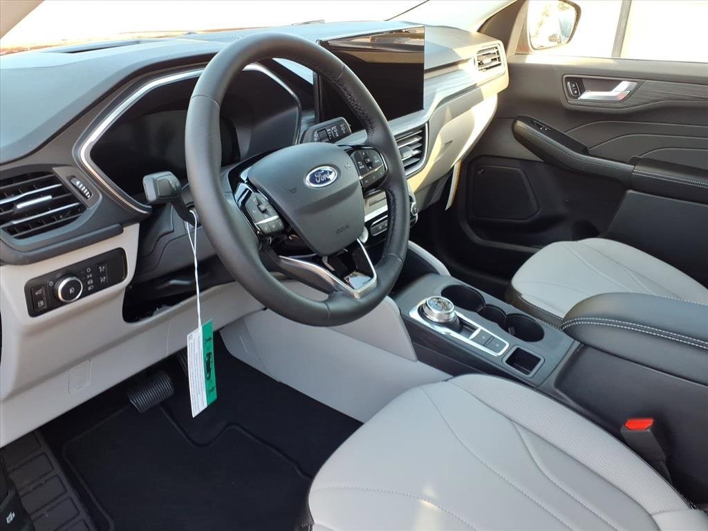 New 2026 Ford Escape SE image 12