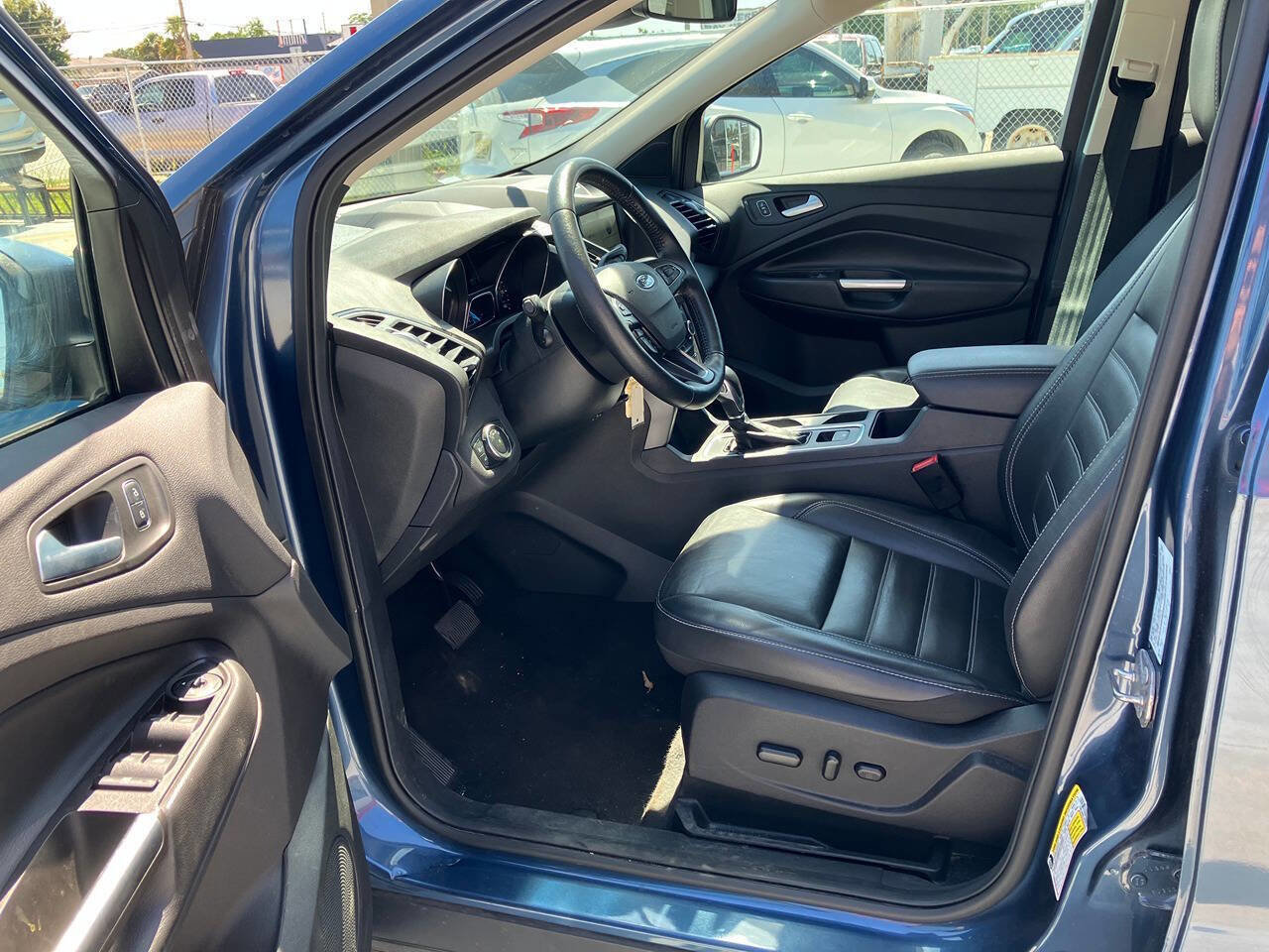 Used 2018 Ford Escape SEL w/ Ford Safe & Smart Package image 5