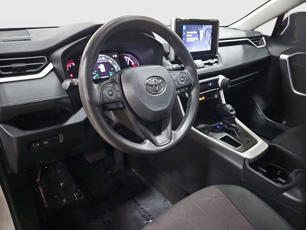Certified 2024 Toyota RAV4 XLE image 9