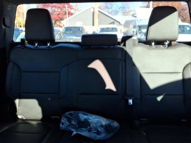 Used 2020 Chevrolet Silverado 3500 W/T w/ WT Fleet Convenience Package AWD/4WD image 27