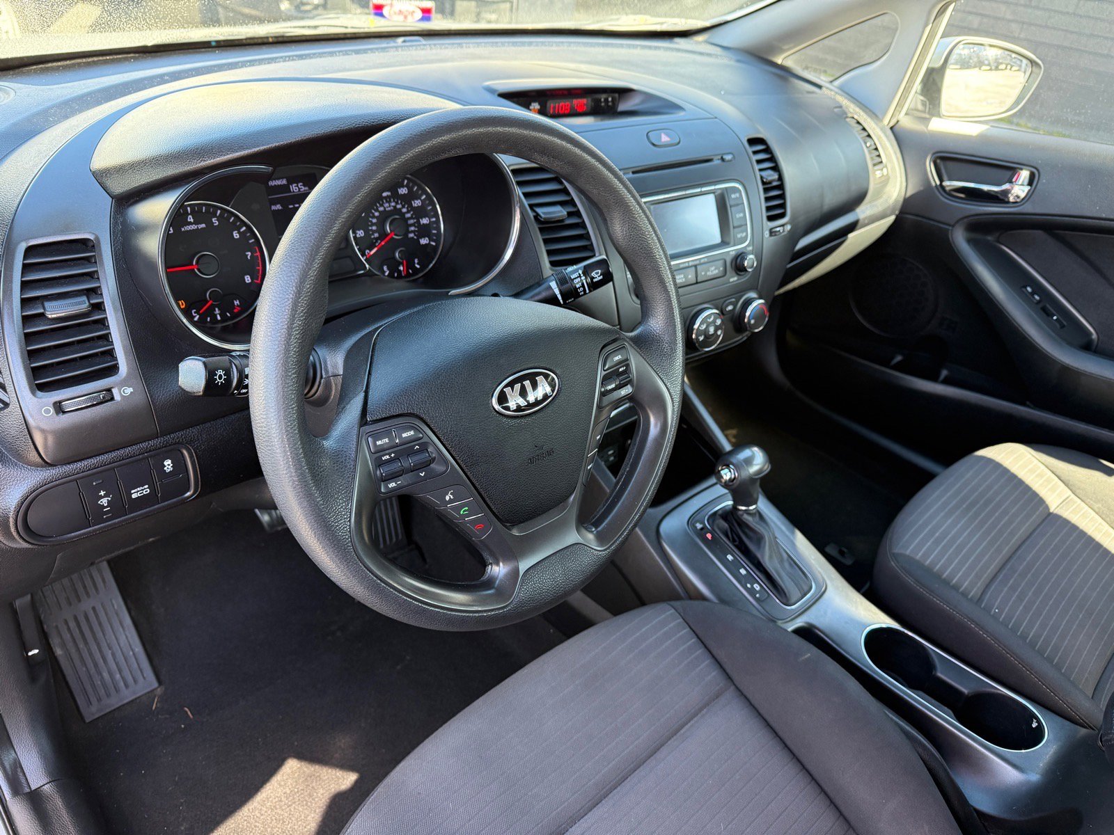 Used 2016 Kia Forte LX w/ LX Popular Package FWD image 12