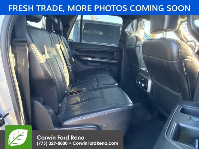 Used 2018 Ford Expedition Max XLT w/ Equipment Group 202A AWD/4WD image 14