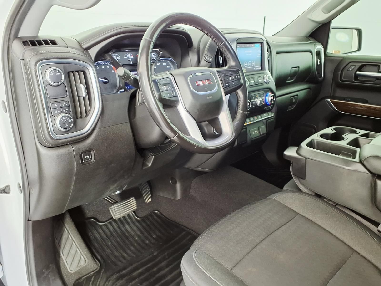 Used 2020 GMC Sierra 1500 Elevation w/ Elevation Value Package RWD image 16