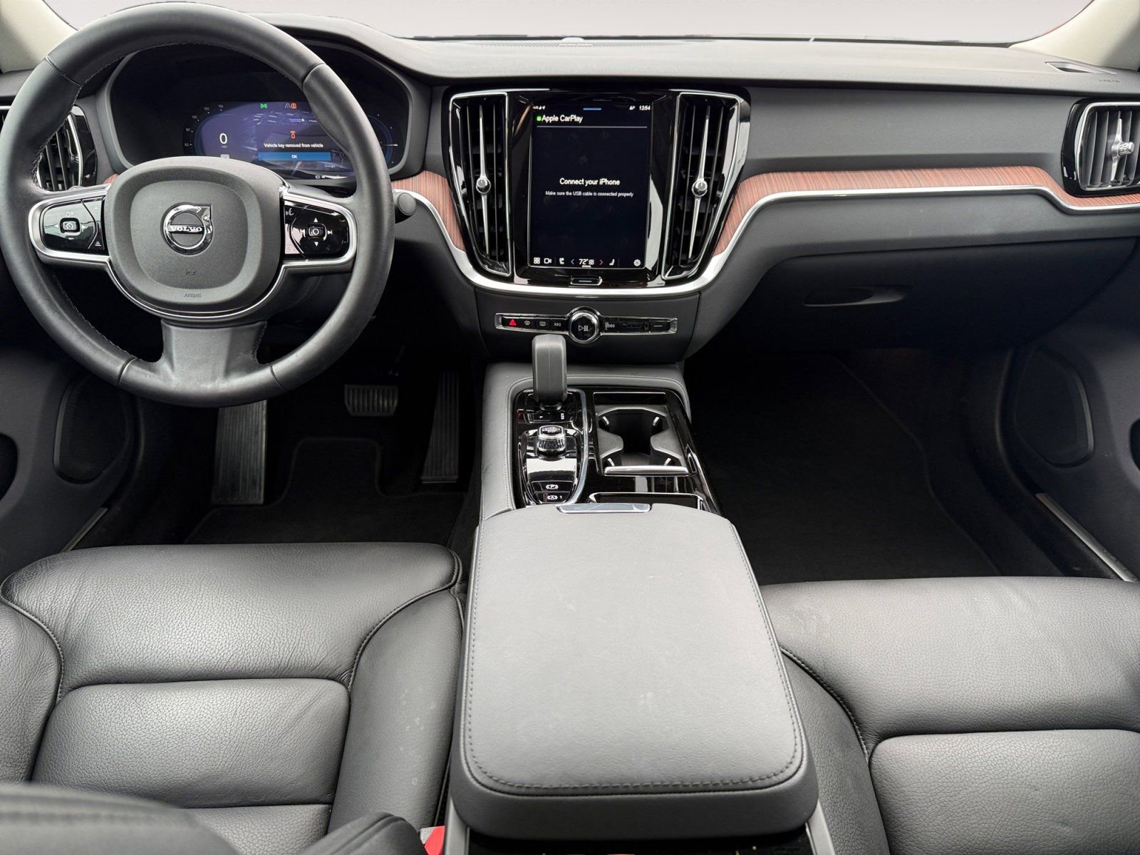 Used 2025 Volvo S60 T8 Plus w/ Climate Package image 10