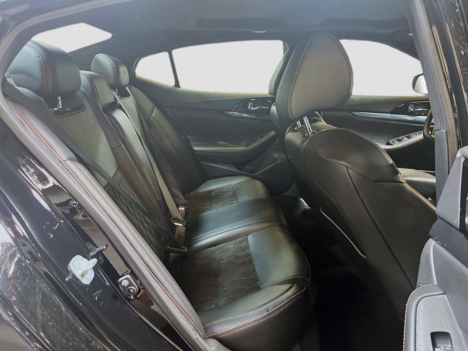 Used 2023 Nissan Maxima SR w/ Sport Mat Group FWD image 28