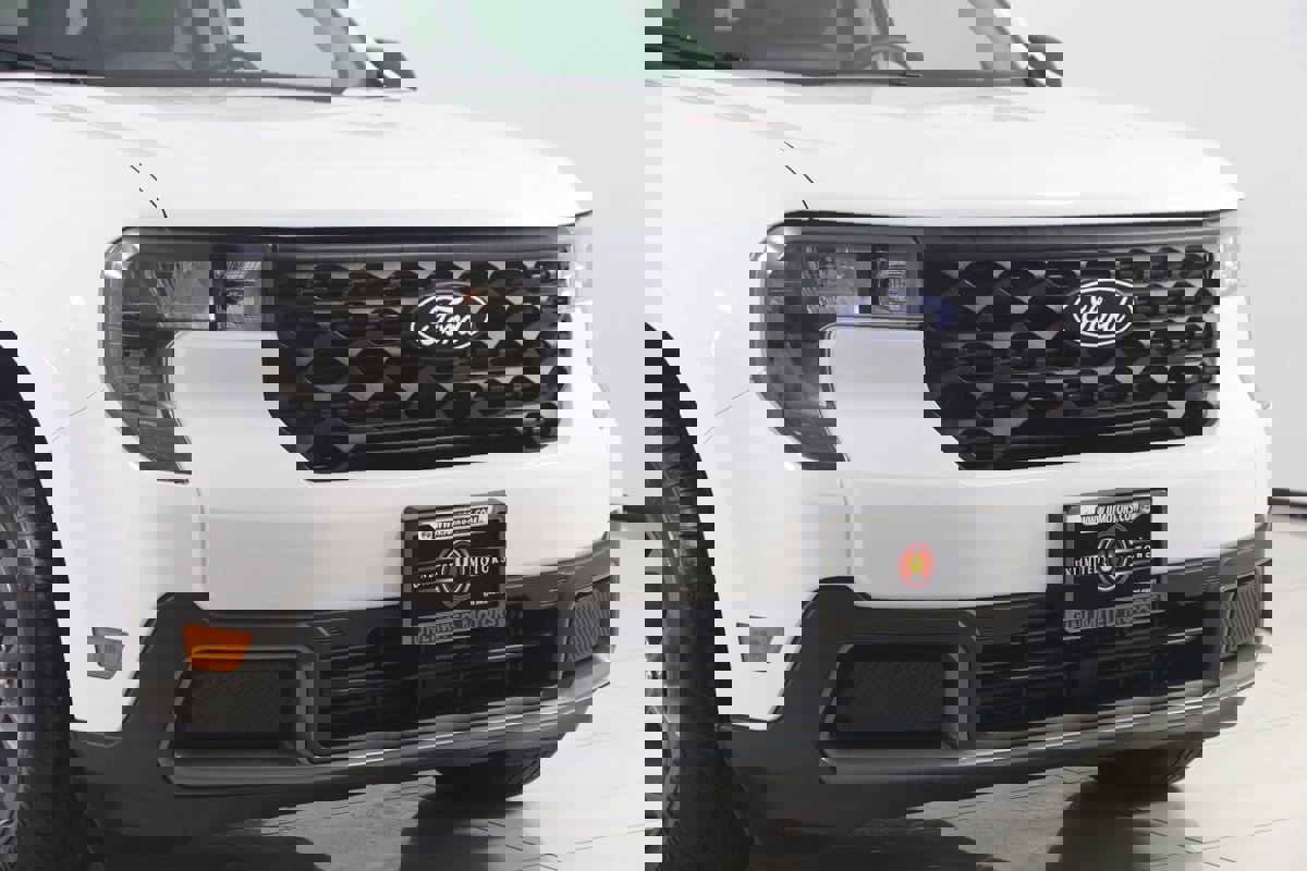 Used 2025 Ford Maverick XLT w/ 4K Tow Package image 35