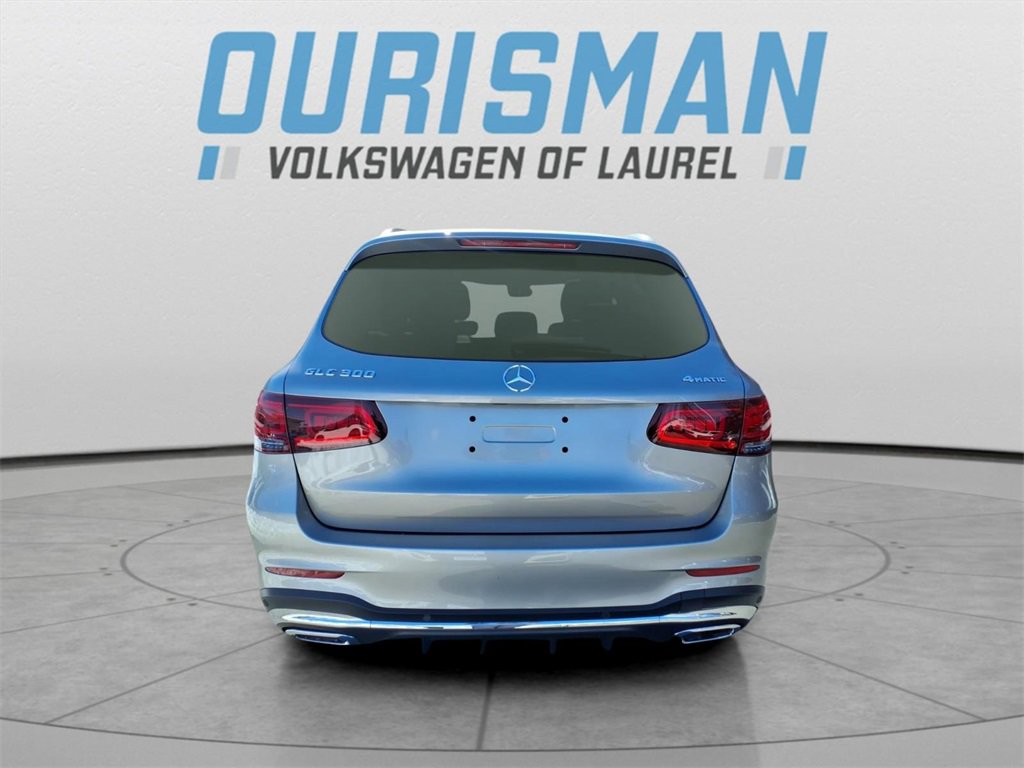 Used 2021 Mercedes-Benz GLC 300 4MATIC image 3
