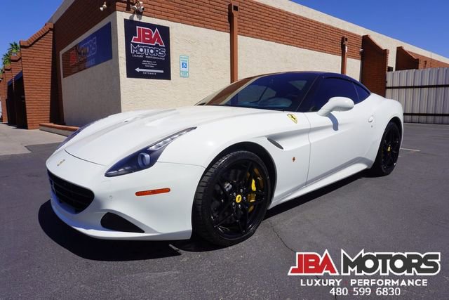 Used 2015 Ferrari California T image 29
