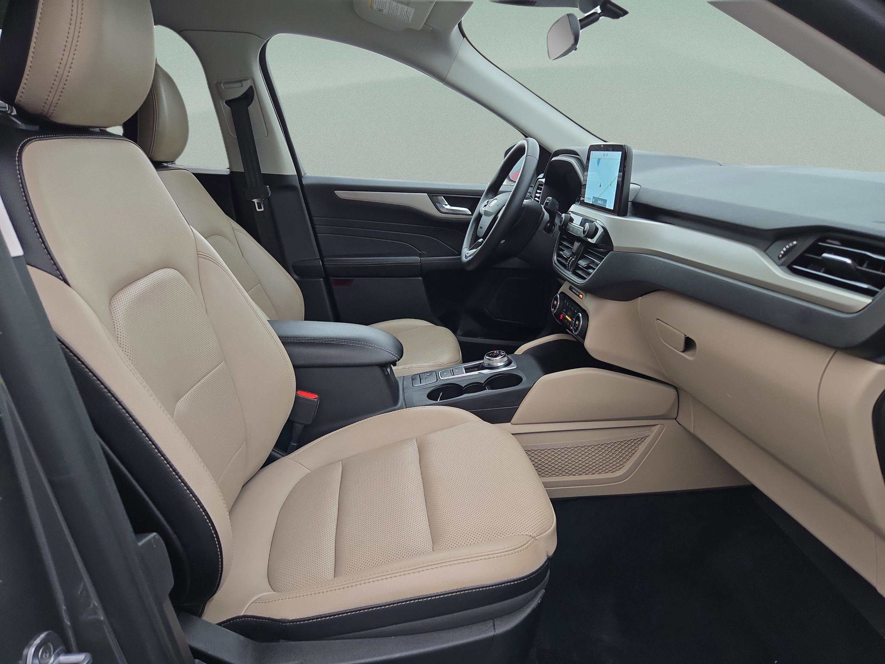 Used 2021 Ford Escape SEL image 26