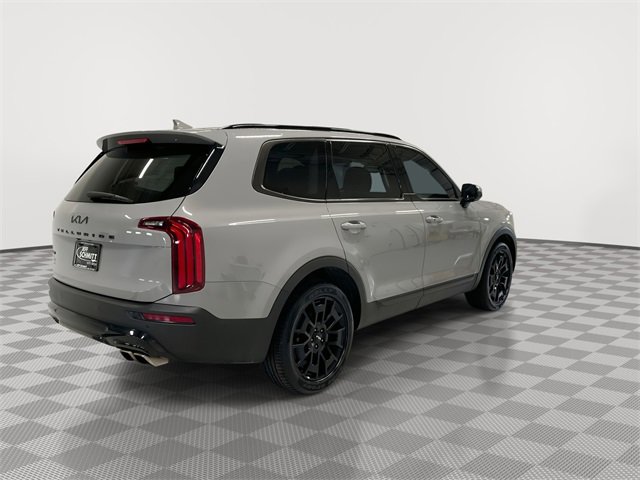 Used 2022 Kia Telluride SX w/ Nightfall Edition Package image 11