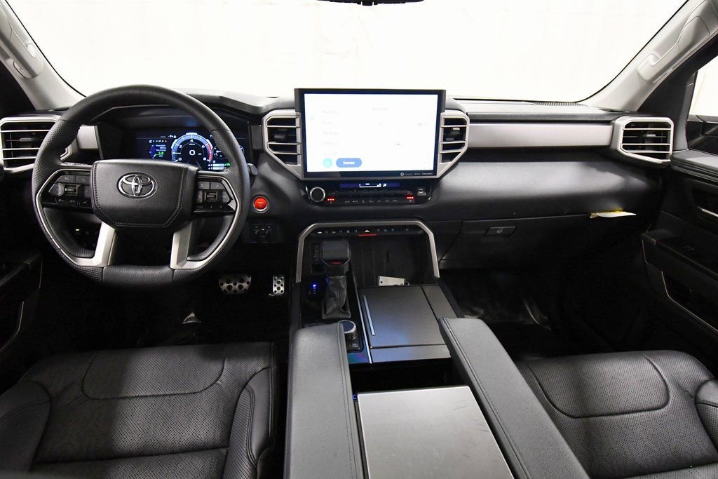 Used 2023 Toyota Sequoia SR5 w/ SR5 Premium Package AWD/4WD image 3