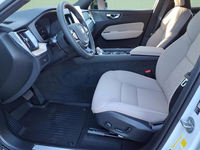 New 2026 Volvo XC60 B5 Plus w/ Protection Package Premier image 12