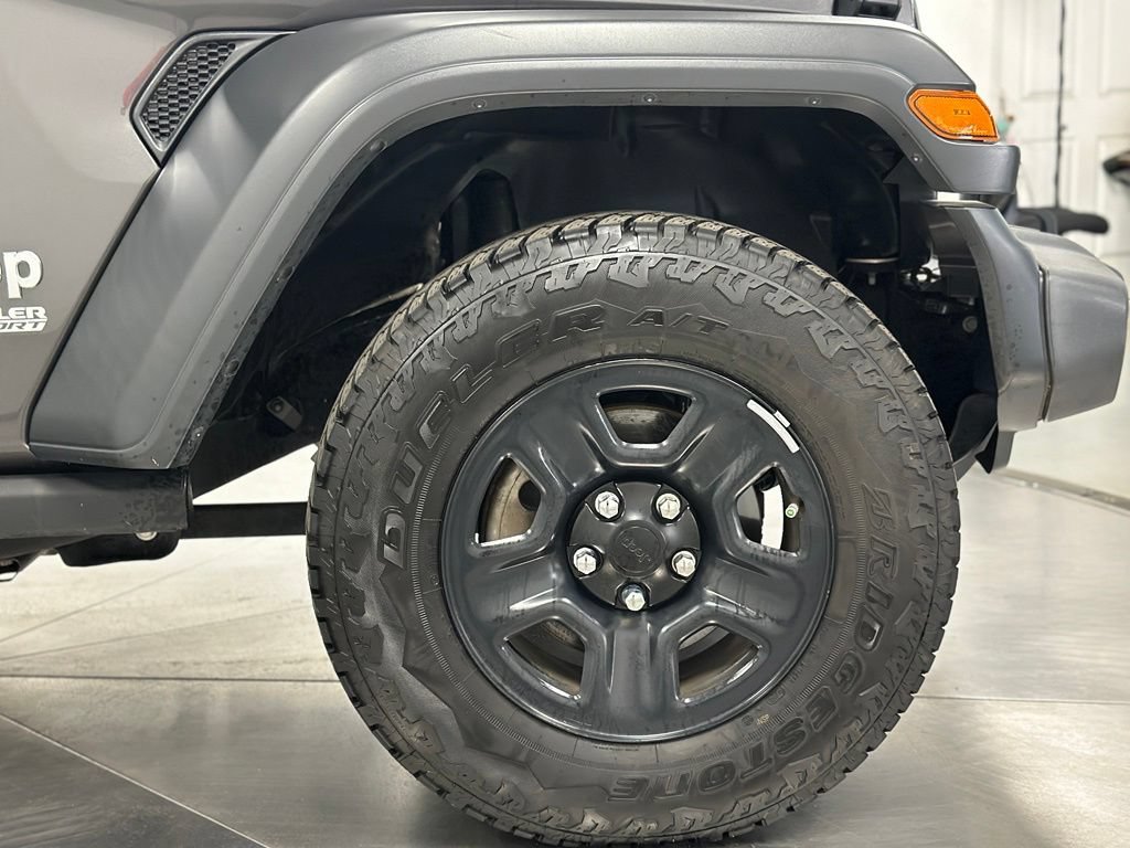 Used 2018 Jeep Wrangler Sport AWD/4WD image 26