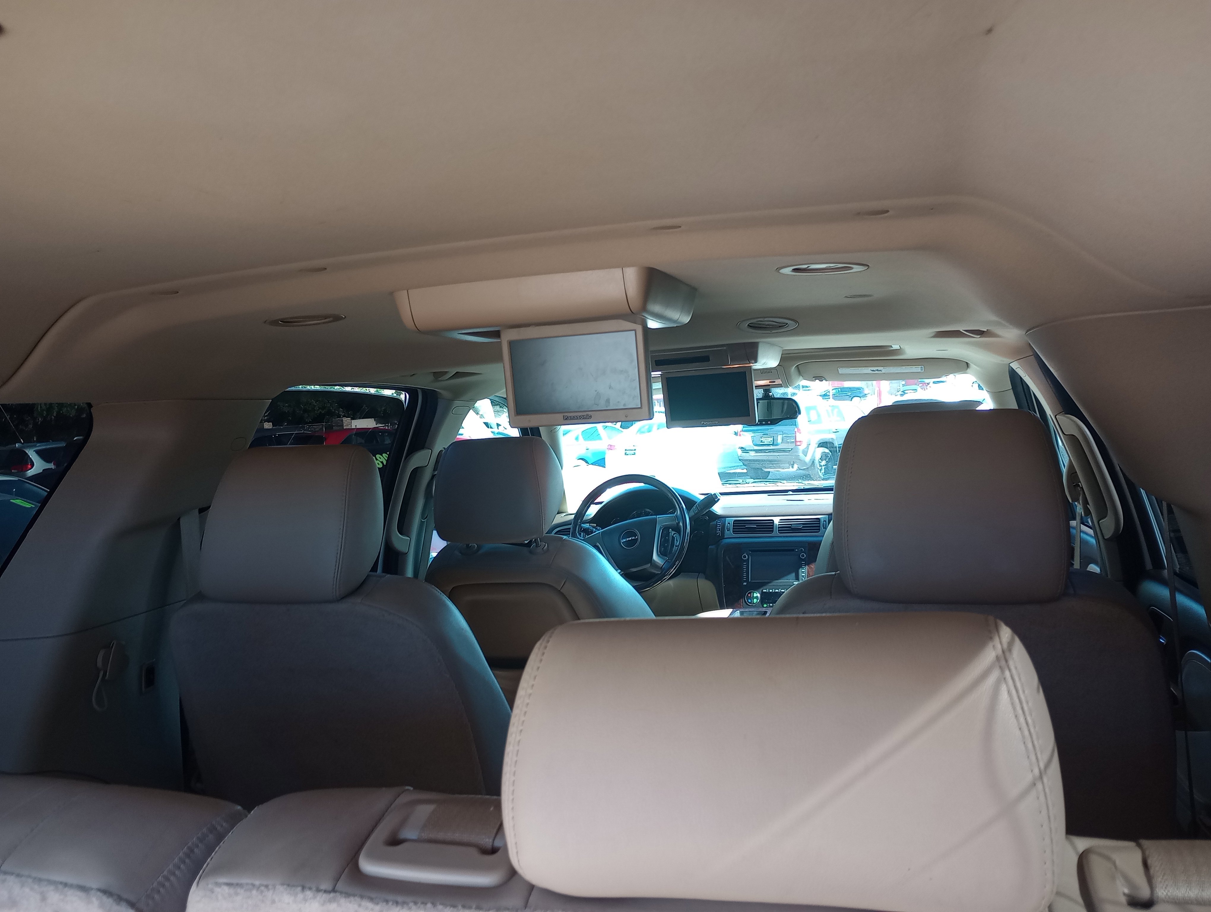 Used 2014 GMC Yukon XL Denali image 14