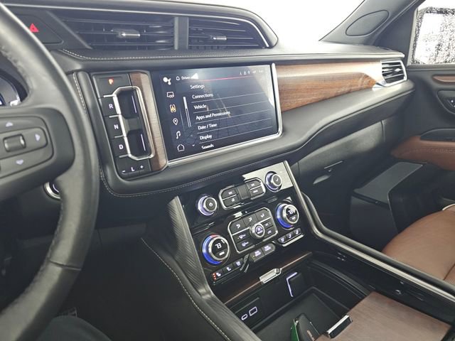 Used 2023 GMC Yukon XL Denali Ultimate image 30