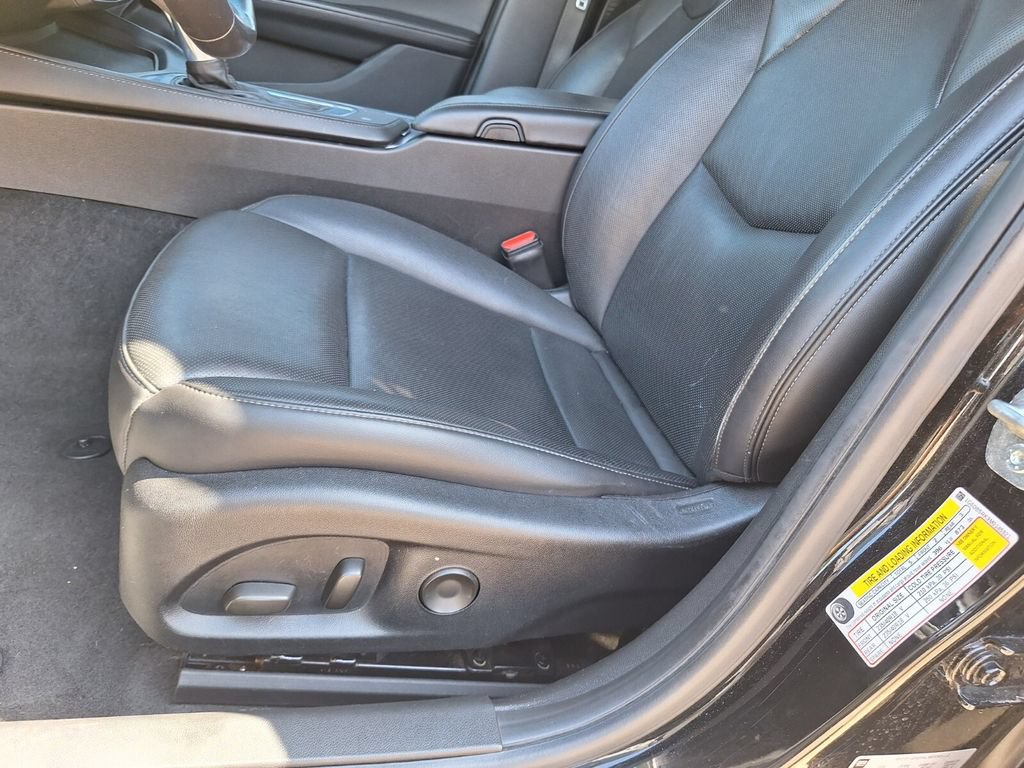 Used 2021 Cadillac CT4 Premium Luxury RWD image 30