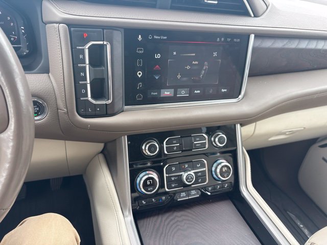Used 2023 GMC Yukon Denali w/ Advanced Technology Package AWD/4WD image 37