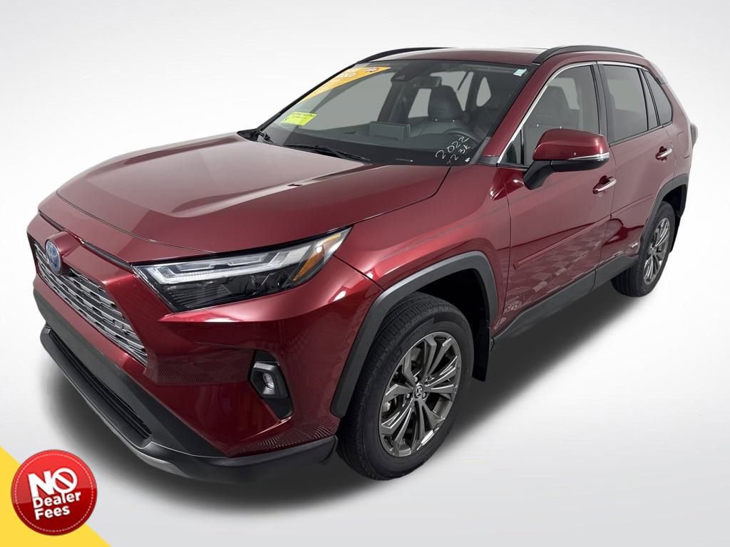 Used 2022 Toyota RAV4 Limited image 7