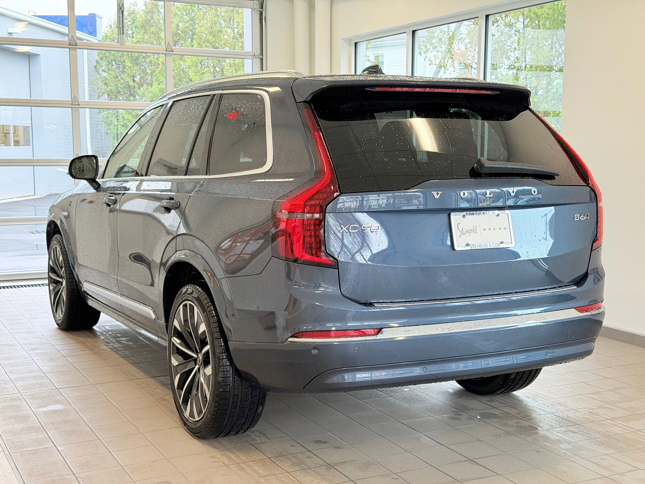 New 2026 Volvo XC90 B6 Ultra w/ Protection Package Premier AWD/4WD image 8