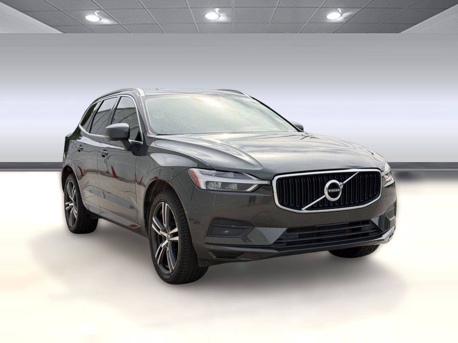 Used 2019 Volvo XC60 T5 Momentum w/ Premium Package image 7