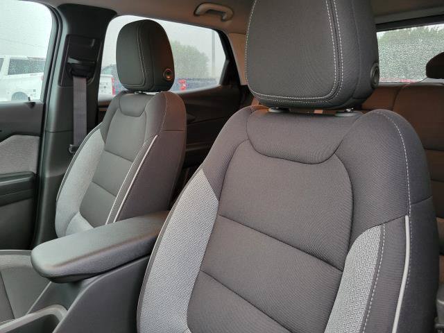 New 2026 Chevrolet TrailBlazer LT w/ Convenience Package FWD image 11