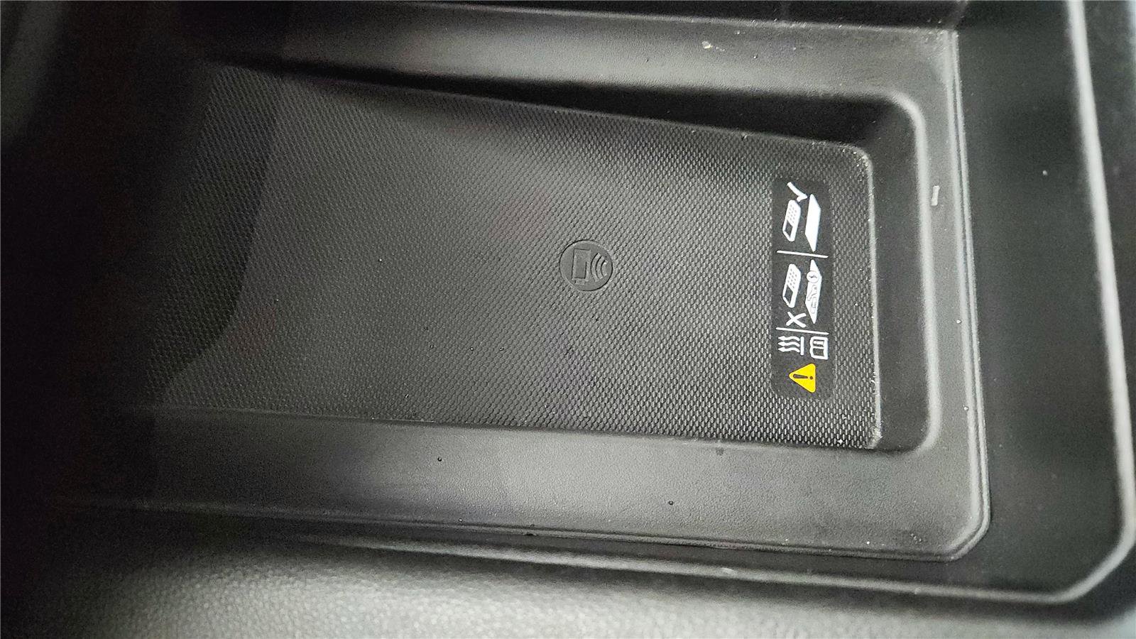 Used 2020 GMC Sierra 1500 SLT image 42